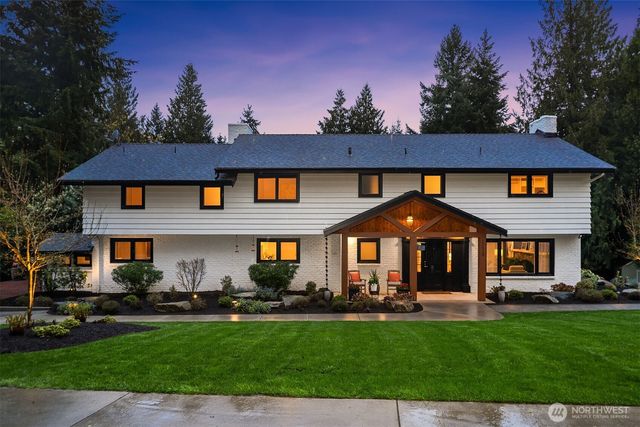 15018 152nd Avenue NE, Woodinville, WA 98072