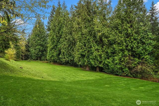 15018 152nd Avenue NE, Woodinville, WA 98072