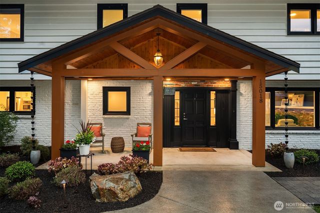 15018 152nd Avenue NE, Woodinville, WA 98072