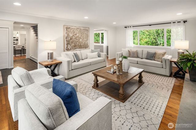 15018 152nd Avenue NE, Woodinville, WA 98072