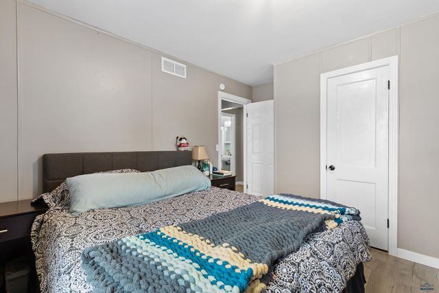 1503 SIOUX AVE, Rapid City, SD 57701