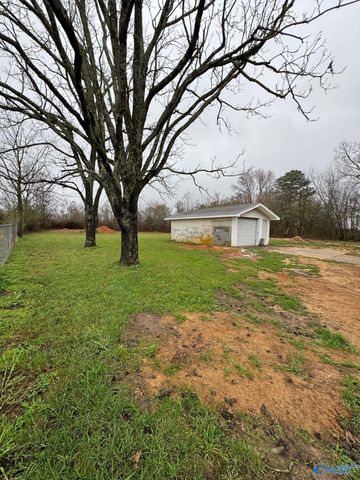 211 Tumlin Road, Rainsville, AL 35986