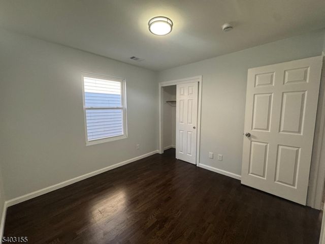 1057 Bond St, Elizabeth City, NJ 07201