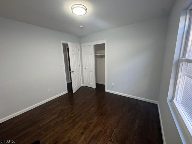 1057 Bond St, Elizabeth City, NJ 07201