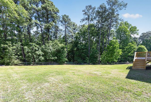 1003 Irongate Drive, Apex, NC 27502