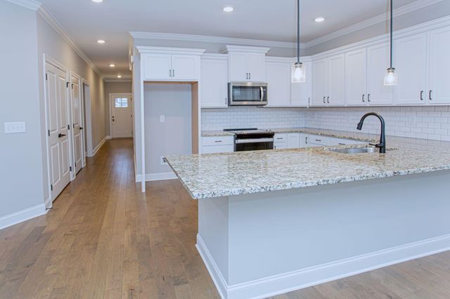 1657 Destiny Drive 11, Hixson, TN 37343