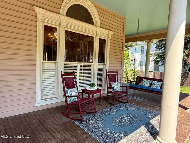 433 S Main Street, Grenada, MS 38901