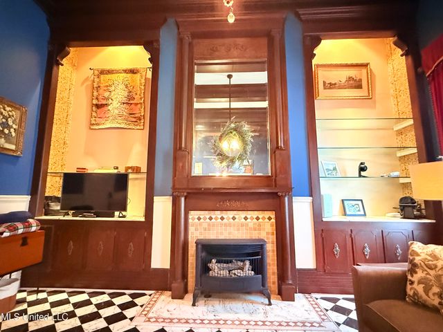 433 S Main Street, Grenada, MS 38901