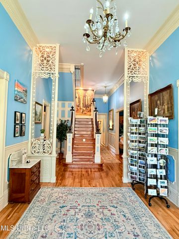 433 S Main Street, Grenada, MS 38901