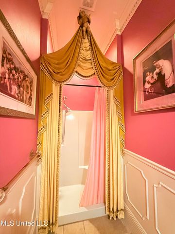 433 S Main Street, Grenada, MS 38901