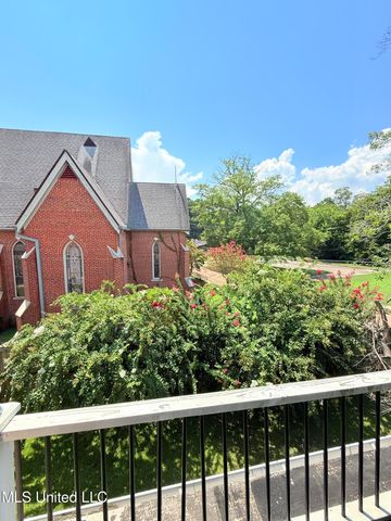 433 S Main Street, Grenada, MS 38901