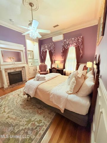 433 S Main Street, Grenada, MS 38901