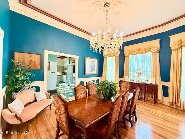 433 S Main Street, Grenada, MS 38901