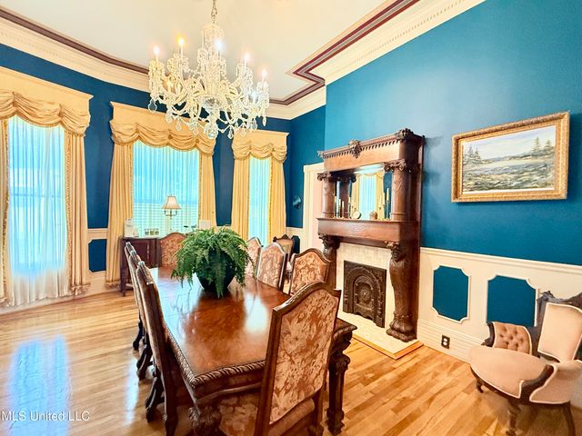 433 S Main Street, Grenada, MS 38901