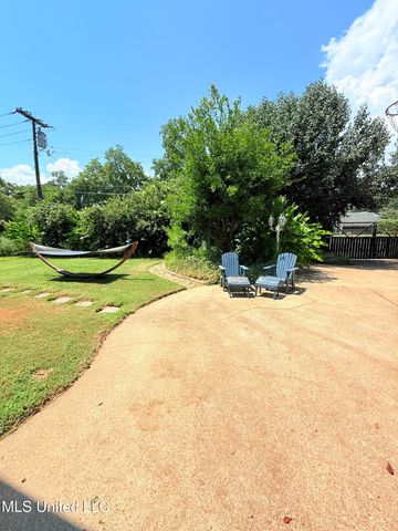 433 S Main Street, Grenada, MS 38901