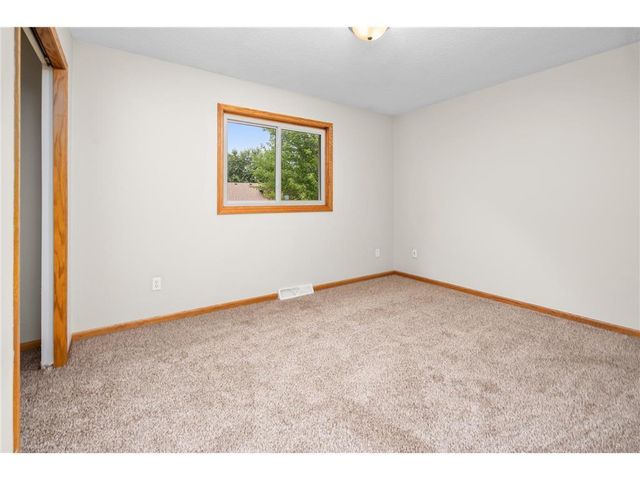 7009 Rolling View Drive, Saint Cloud, MN 56303