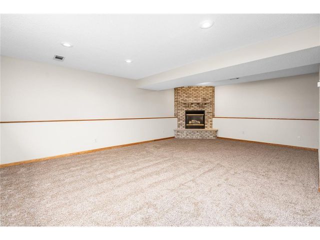 7009 Rolling View Drive, Saint Cloud, MN 56303