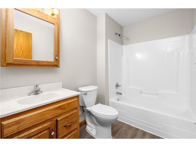 7009 Rolling View Drive, Saint Cloud, MN 56303