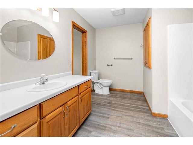 7009 Rolling View Drive, Saint Cloud, MN 56303