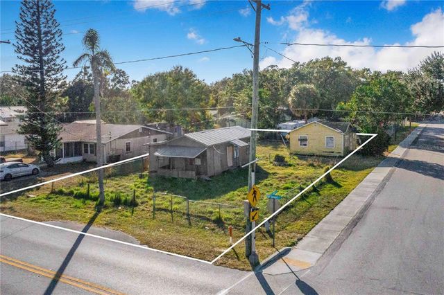 402 BENNETT STREET, Auburndale, FL 33823