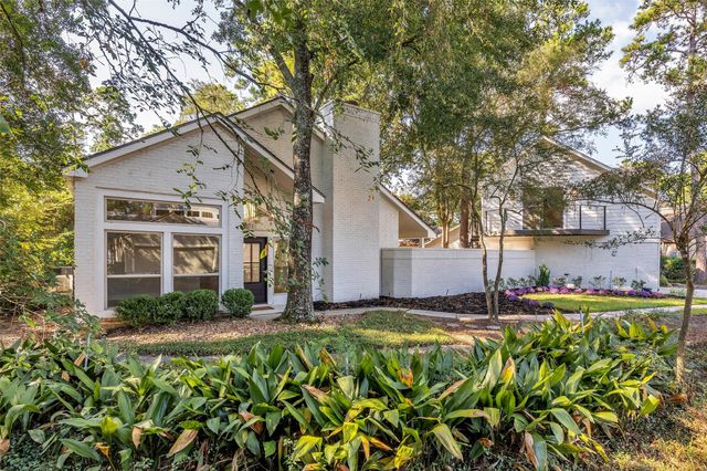 4 N Autumnwood Way, The Woodlands, TX 77380