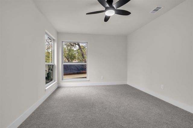 4 N Autumnwood Way, The Woodlands, TX 77380