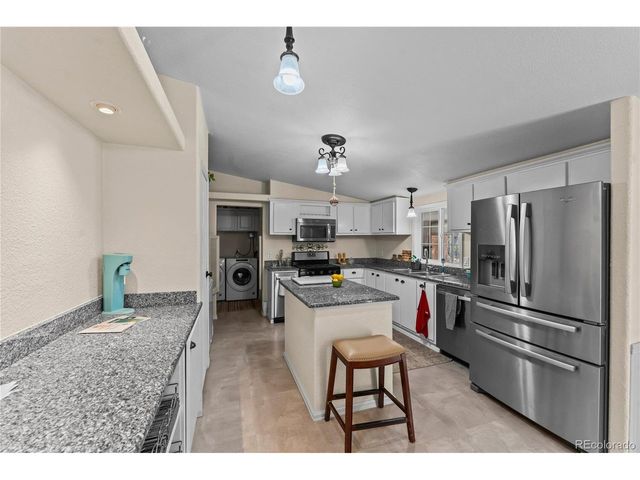 146 Kokwapy Ct, Florissant, CO 80816