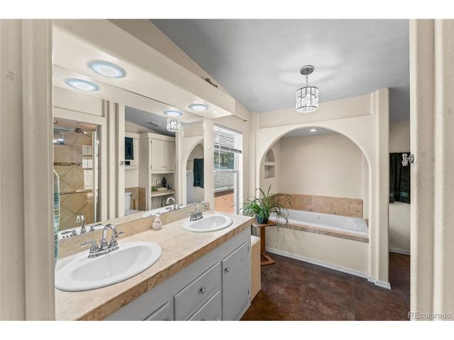 146 Kokwapy Ct, Florissant, CO 80816