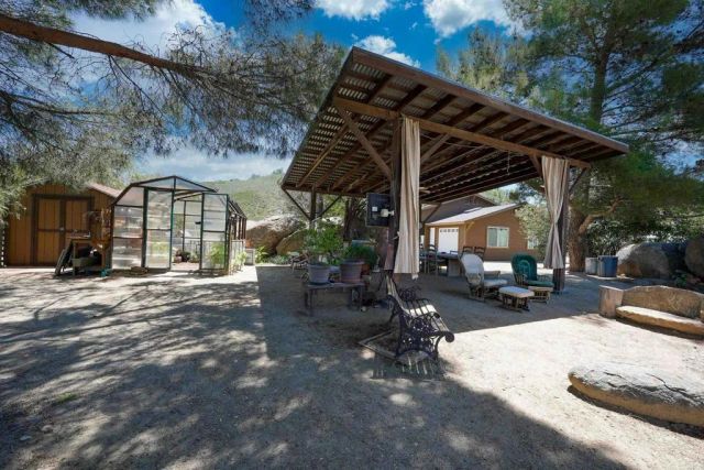 21057 Sutherland Dam Road, Ramona, CA 92065