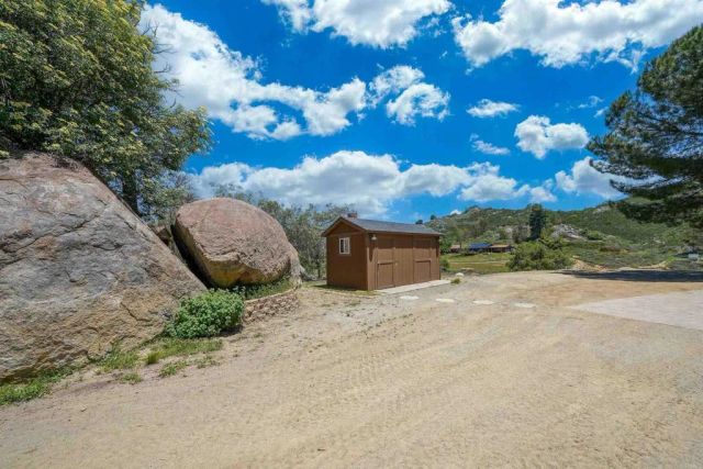 21057 Sutherland Dam Road, Ramona, CA 92065