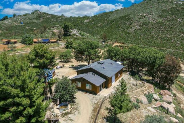 21057 Sutherland Dam Road, Ramona, CA 92065