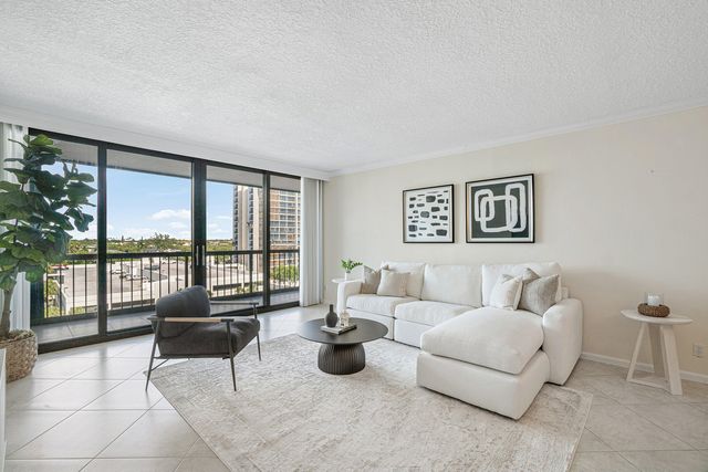 4748 S Ocean Boulevard S 702, Highland Beach, FL 33487