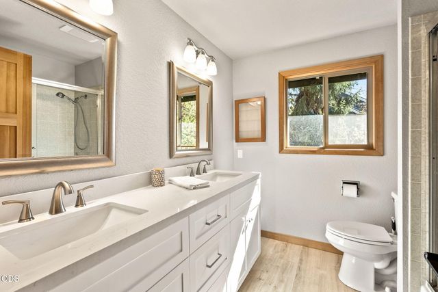 1430 NE Sharkey Terrace, Bend, OR 97701