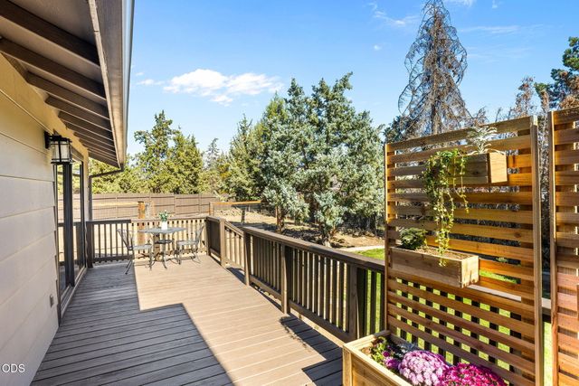 1430 NE Sharkey Terrace, Bend, OR 97701