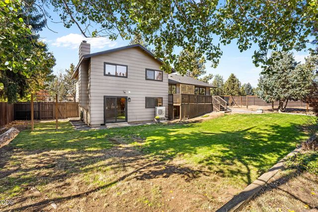 1430 NE Sharkey Terrace, Bend, OR 97701