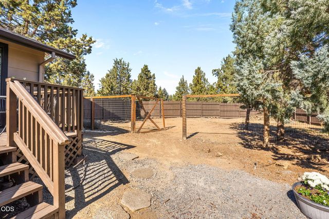 1430 NE Sharkey Terrace, Bend, OR 97701