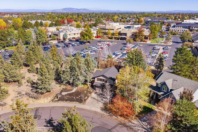 1430 NE Sharkey Terrace, Bend, OR 97701