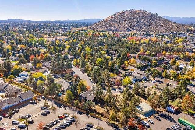 1430 NE Sharkey Terrace, Bend, OR 97701