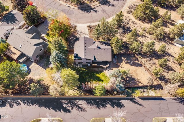 1430 NE Sharkey Terrace, Bend, OR 97701