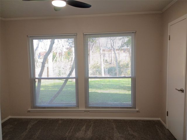 5818 Townshire Road, Garland, TX 75044