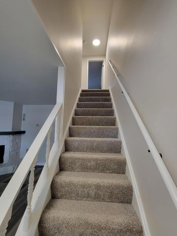 6859 Curtis Way, Florence, KY 41042