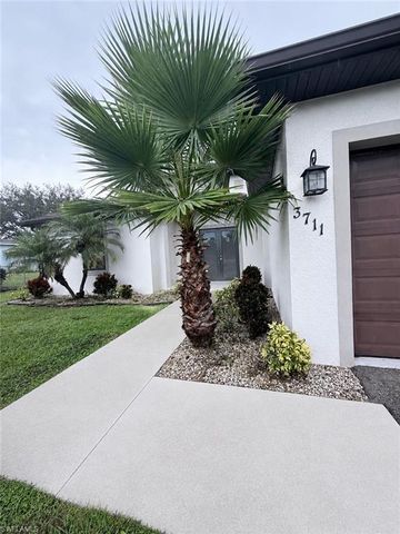 3711 43rd AVE NE, Naples, FL 34120