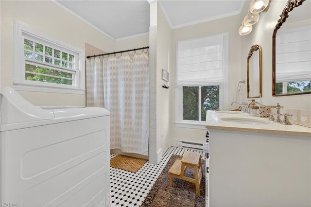 213 Bosley Ave, Suffolk, VA 23434