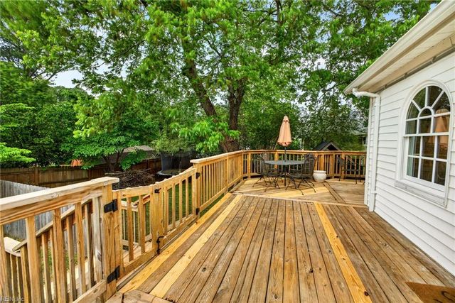 213 Bosley Ave, Suffolk, VA 23434