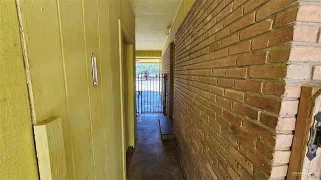 1010 E 12th Street, Mission, TX 78572
