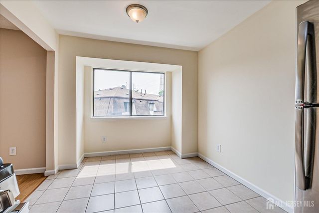 223 Edison Glen Terrace, Edison, NJ 08837