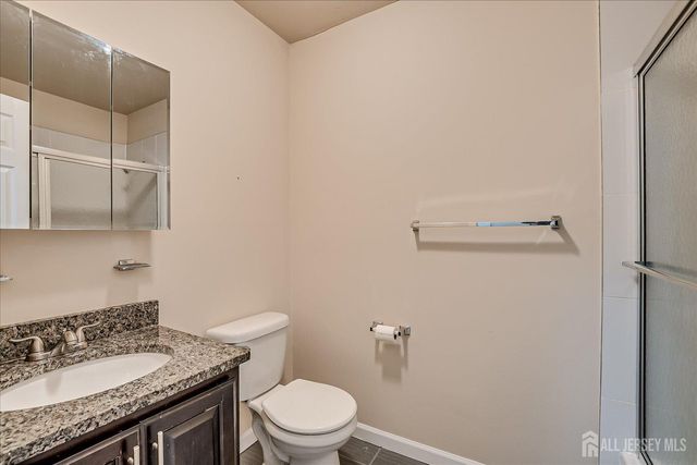 223 Edison Glen Terrace, Edison, NJ 08837