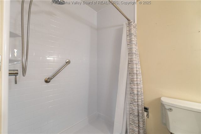 441 Jane Drive, Culloden, WV 25510