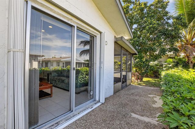 6277 Overland Place, Delray Beach, FL 33484