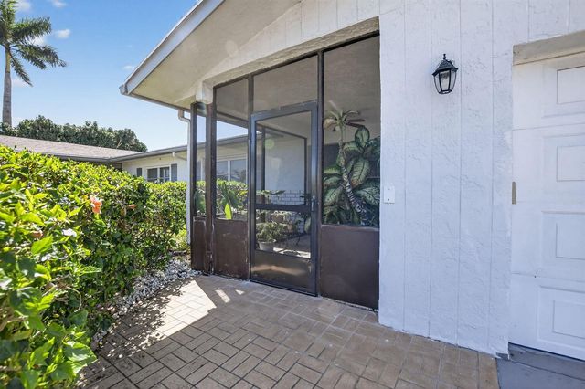 6277 Overland Place, Delray Beach, FL 33484